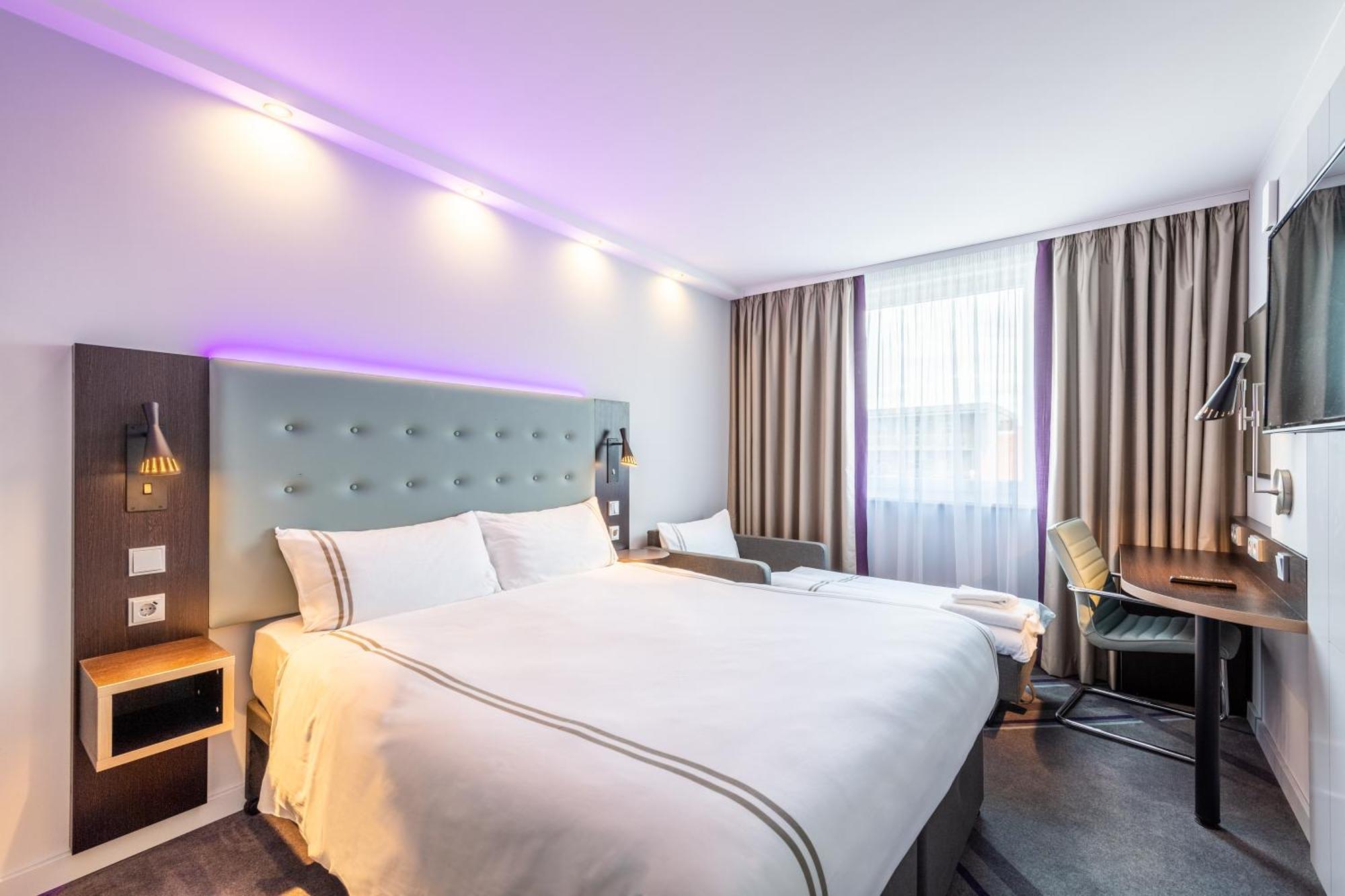 Premier Inn Hamburg City Millerntor Ngoại thất bức ảnh